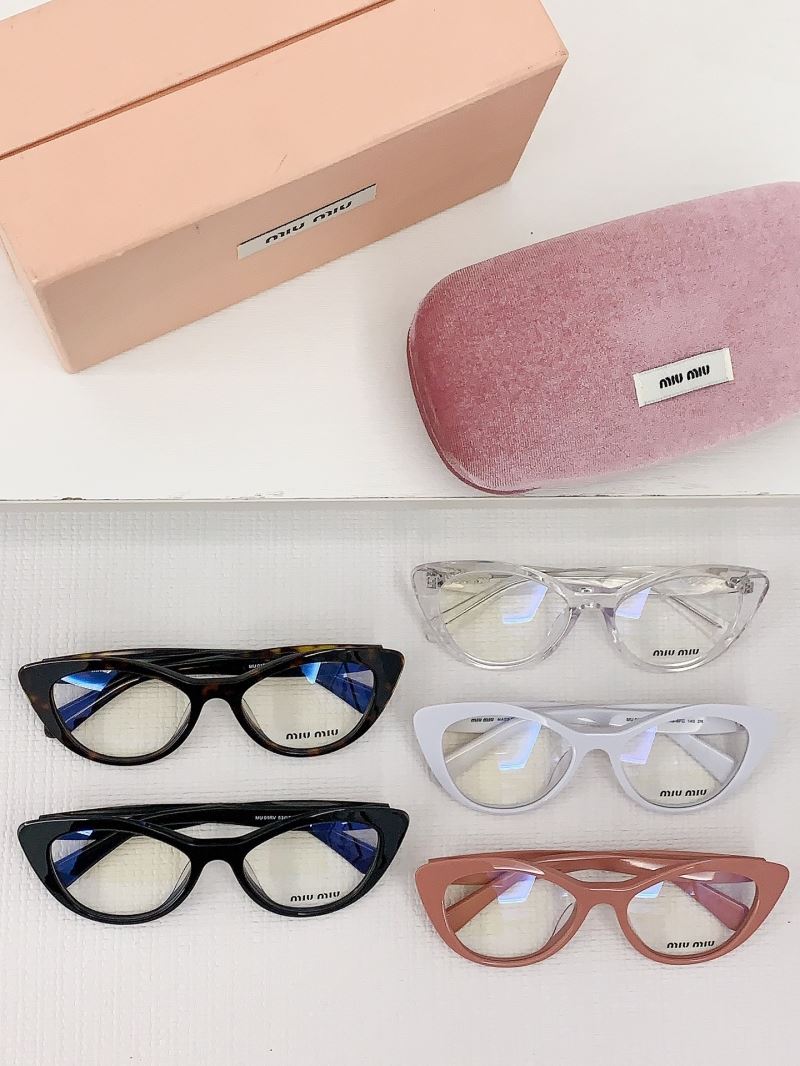 Miu miu Sunglasses